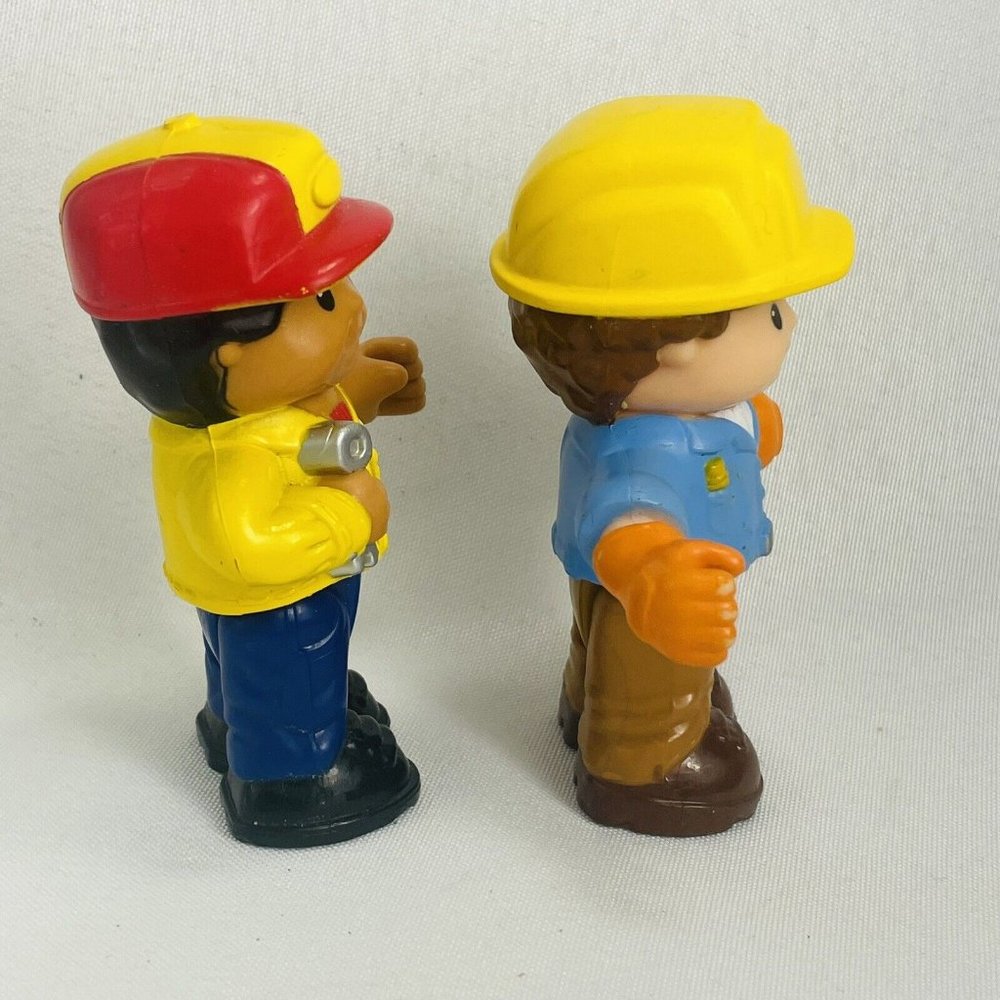 2 Fisher Price Little People Construction Mechanic Toy Figure Lot of 2 Roberto - Picture 5 of 11